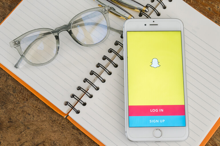 Snapchat-for-Higher-Ed-Marketing